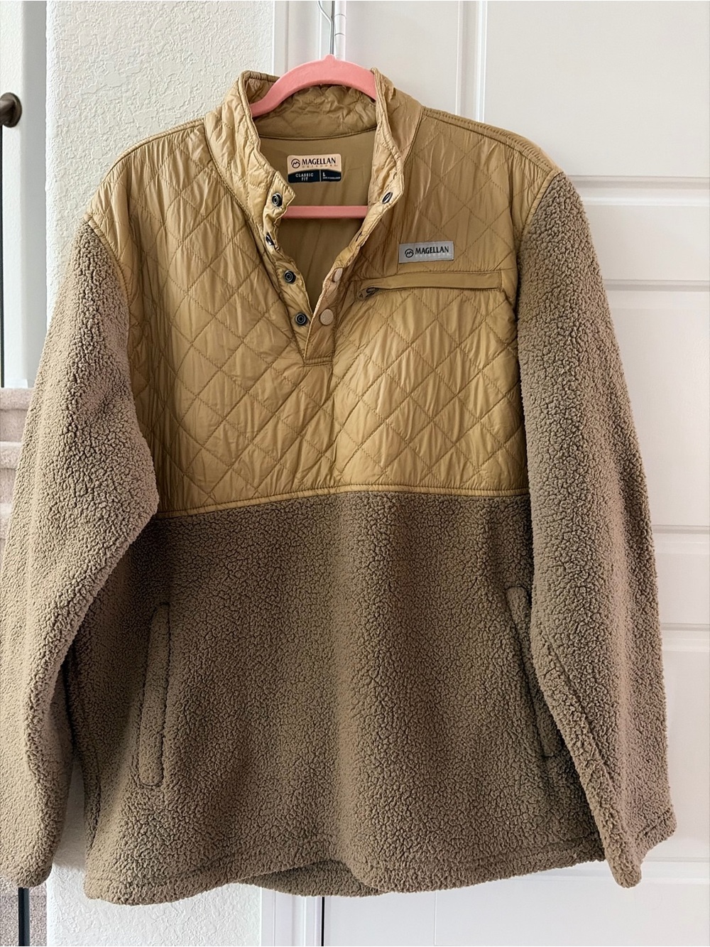 Magellan Outdoors Quilted Pullover Jacket in Tan and Brown